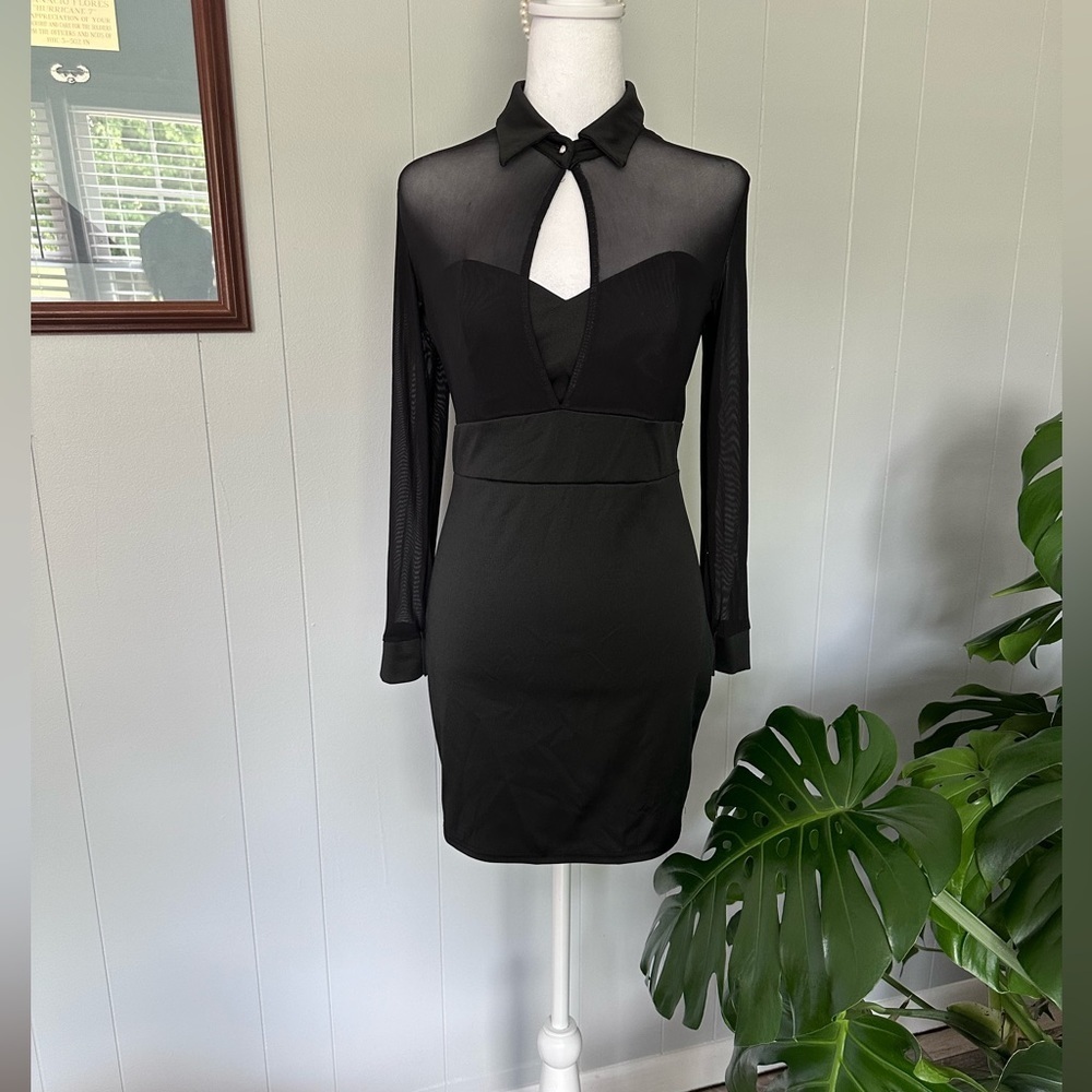 🔥 Chicme  Sexy Stretch dress with sheer top great condition.